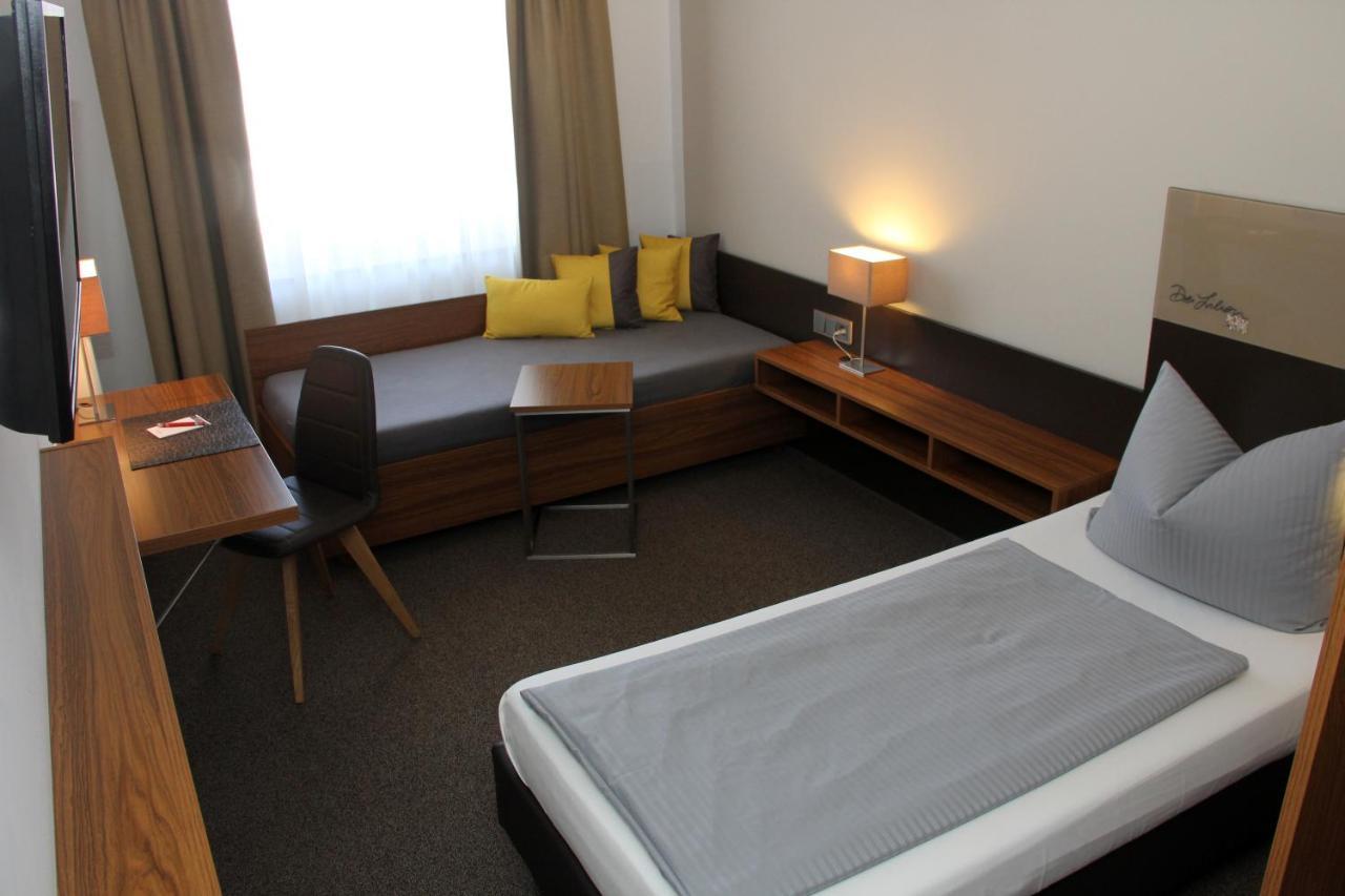 Hotel Drei Lilien Фоэнштраус Экстерьер фото