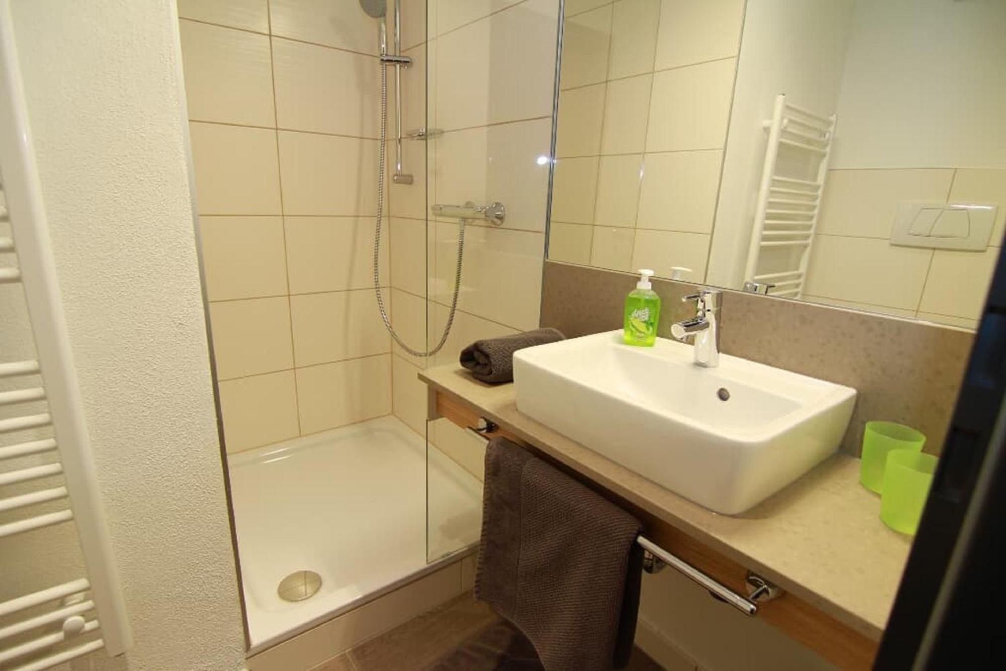 Hotel Drei Lilien Фоэнштраус Экстерьер фото